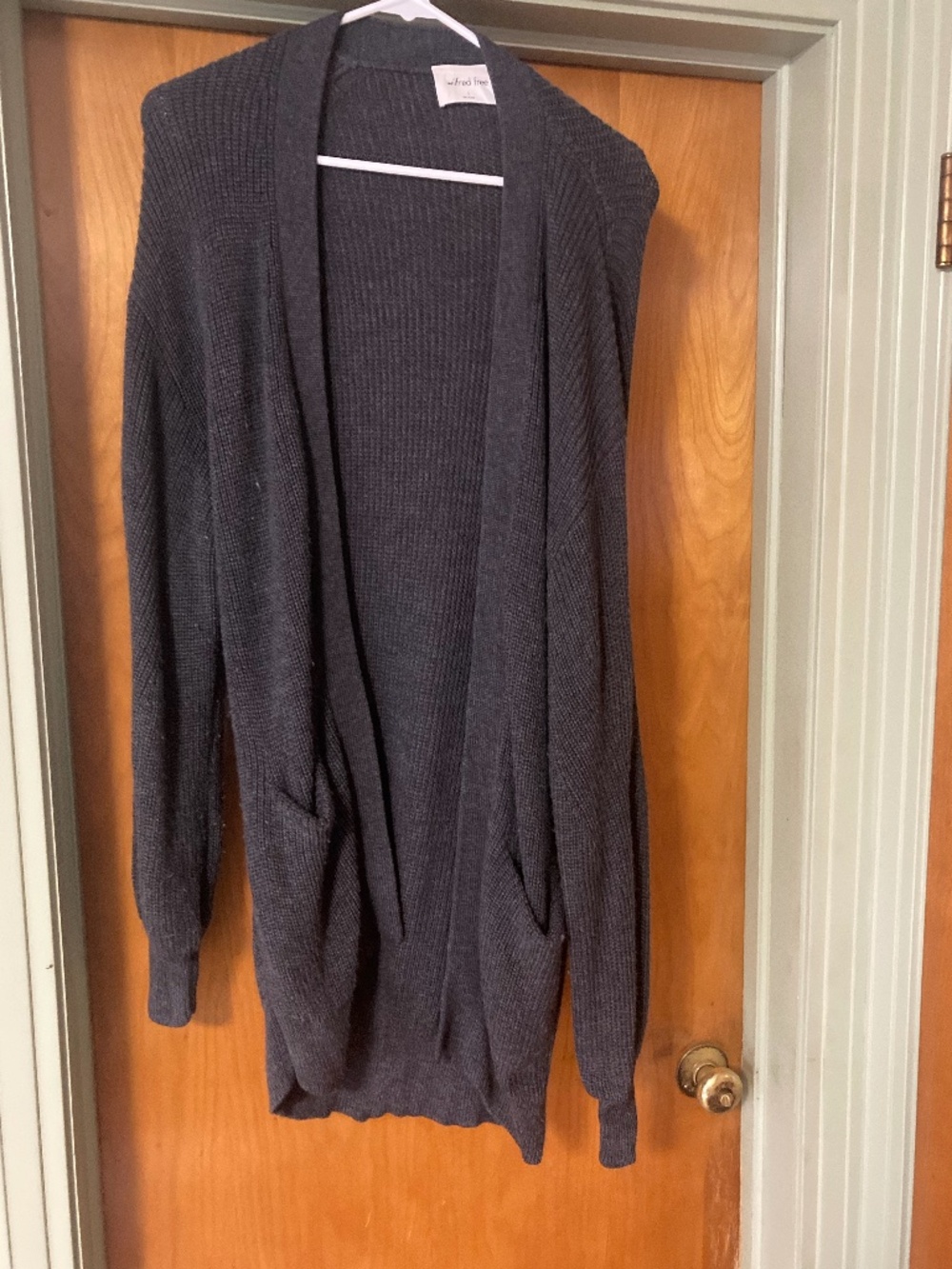 Aritzia Wilfred Free Gray Long Cardigan Sweater with Front Pockets Size Small